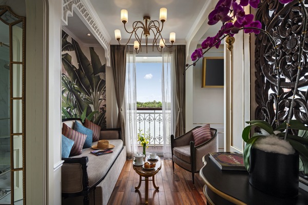 UNIWORLD Boutique River Cruises, Mekong Jewel, Grand Suite 3.jpg